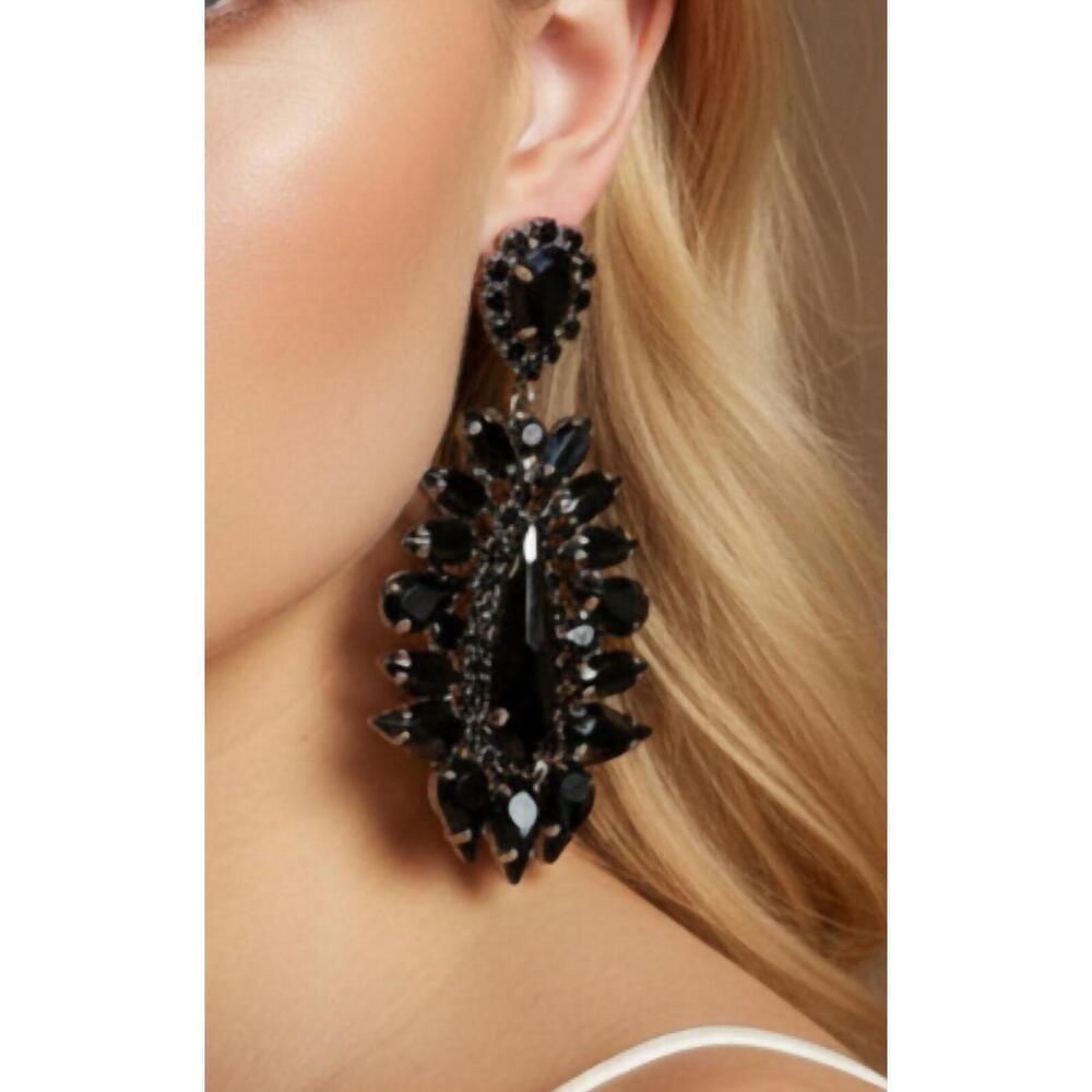 NEW SONYA'S art deco earrings in black